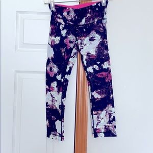 Lululemon wunder under